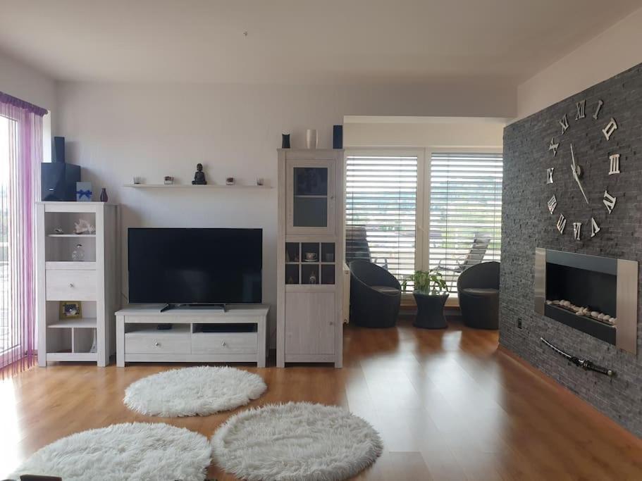 Mezonetovy Apartman V Centre Novej Dubnice Ilava 外观 照片